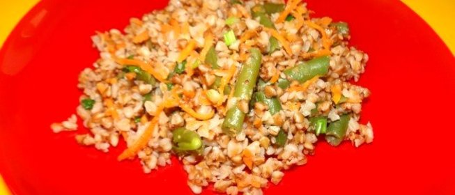 Гречка, тушенная с овощами