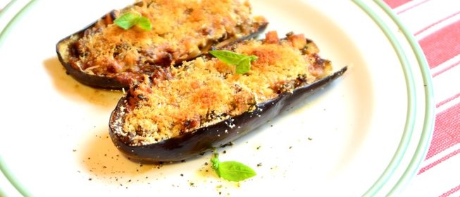 Баклажаны фаршированные ветчиной и копченым сыром