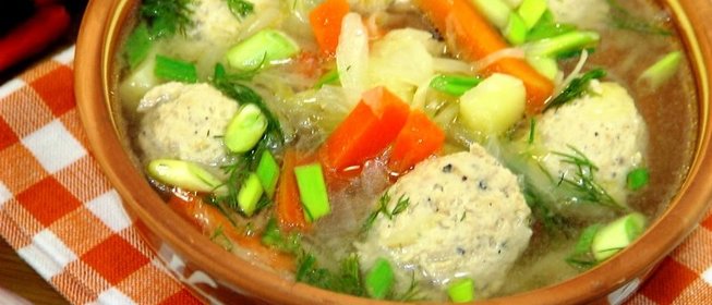 Куриный суп с молодой капустой « Летние грезы в зимний день»