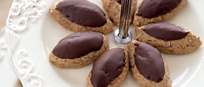 Мускатное ореховое печенье