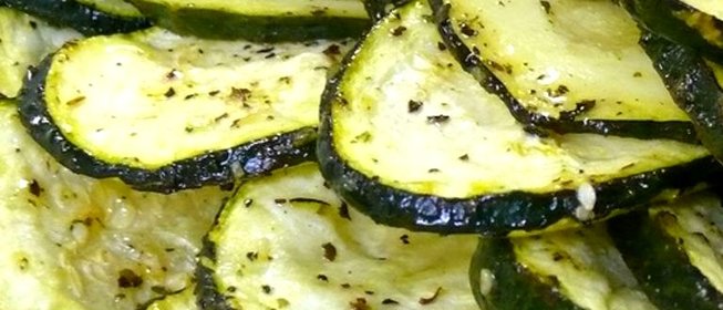 Закуска из кабачков с чесноком