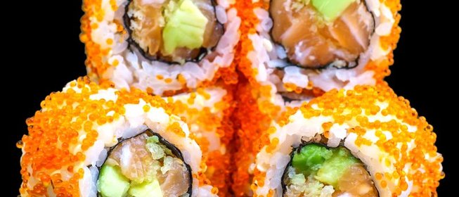 Хрустящий ролл с лососем