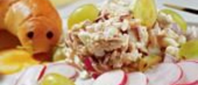 Салат из курицы с карри