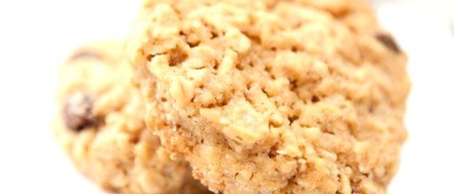 Утреннее овсяное печенье с морковью и орехами