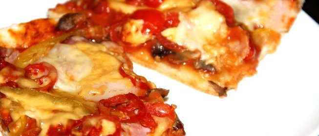 Пицца ассорти с двумя сырами