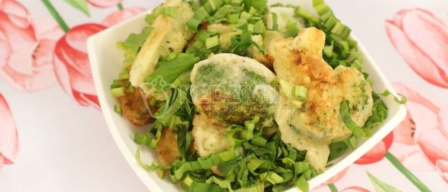 Брокколи в сливочном кляре с зеленым чесноком