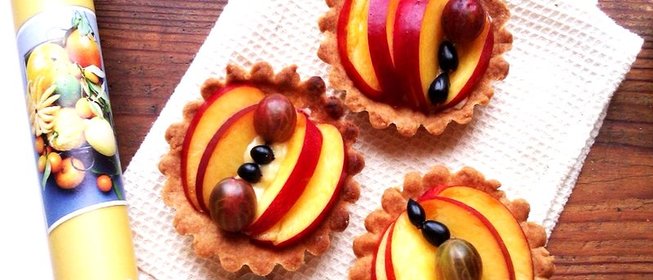 Тарталетки с фруктами