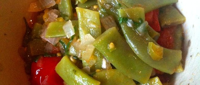 Рагу из свежей зеленой фасоли