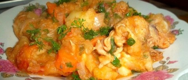 Тушеная картошка с фаршем