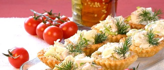 Тарталетки с ветчиной