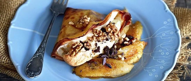 Суфле в блинчиках с жареными бананами