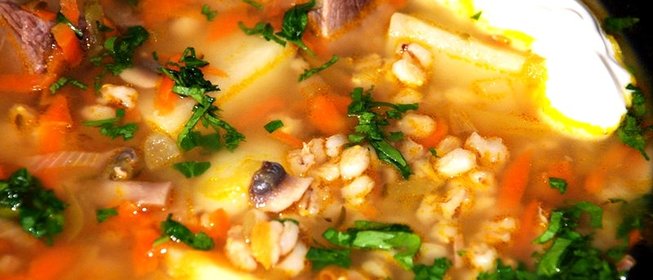 Рассольник с говядиной и перловкой