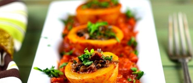 Картошка, фаршированная грибами, в духовке