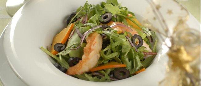 Блинчики с ветчиной и творогом со вкусом кинзы