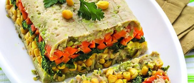 Закуска из фасоли и овощей