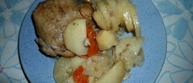 Картофель с курицей в банке