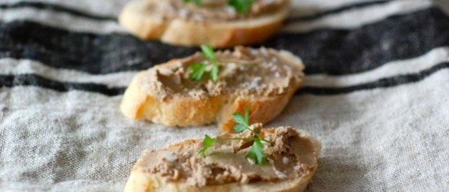 Паштет из куриной печенки с шампанским