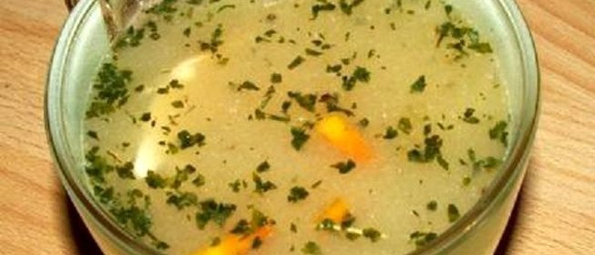 Лечебный куриный суп с зеленью