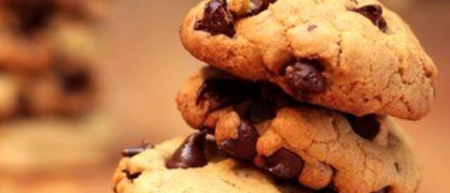 Воздушное печенье с шоколадом