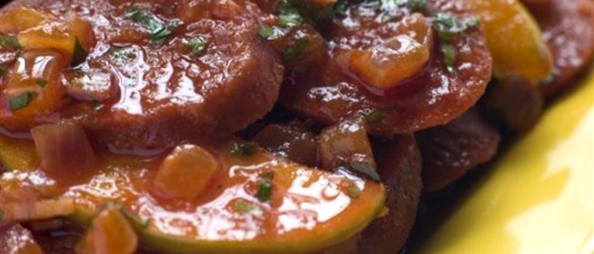 Чоризо с чесноком