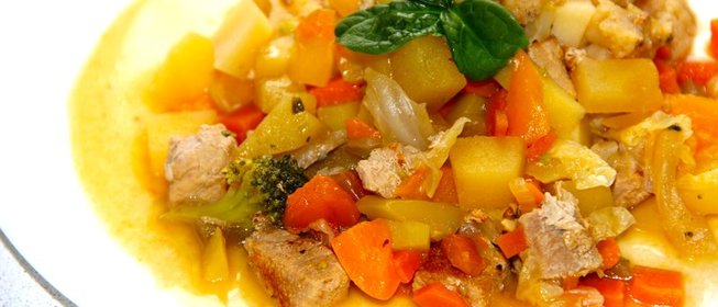 Овощное рагу со свининой