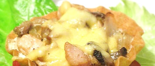 Тарталетки с курицей и грибами