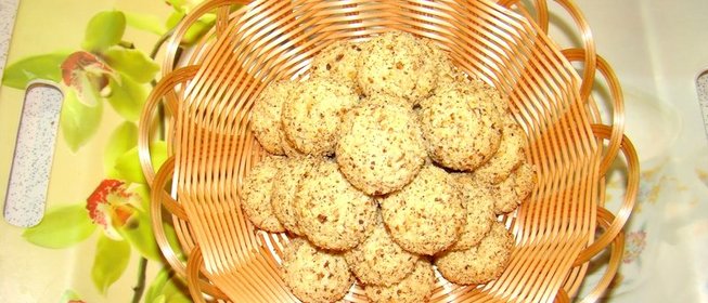 Постное печенье с орехами