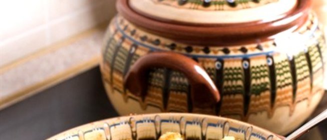 Цветная капуста и брокколи, запеченные под сливочным соусом