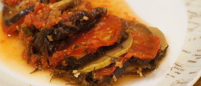 Запеканка из кабачков и баклажанов