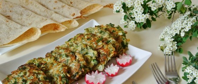 Оладьи капустные с овсяными хлопьями