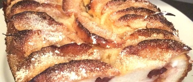 Творожная запеканка с яблоками и ванилью