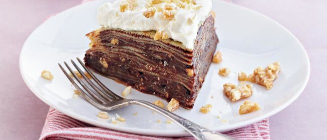 Блинный пирог с шоколадным пралине