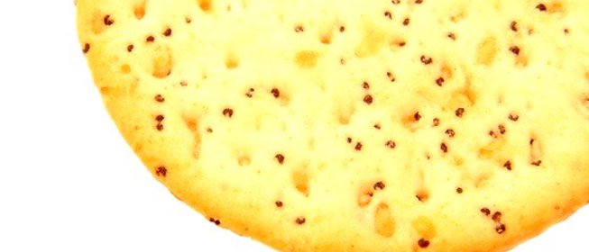 Крекеры с маком и чеддером