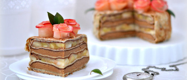 Блинный торт с карамельным муссом