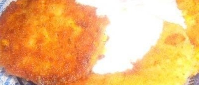 Десерт с рикоттой, клубникой и печеньем