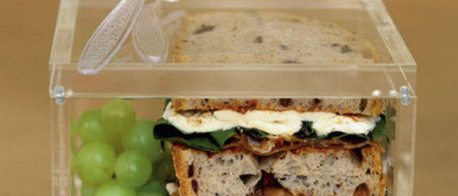 Прошютто к столу!