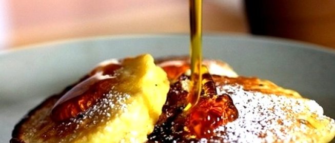 Оладьи на кефире с яблоками