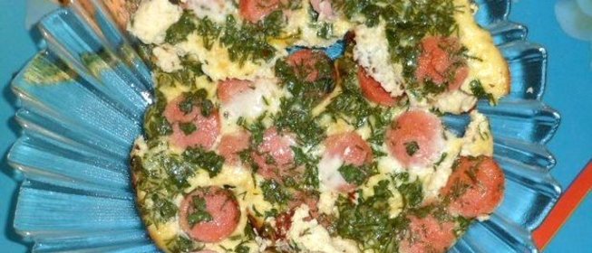 Омлет с сосиской