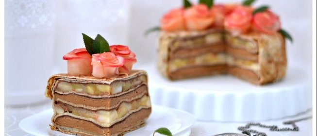 Блинный торт Розовый букет