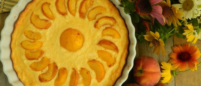 Творожная запеканка с персиками